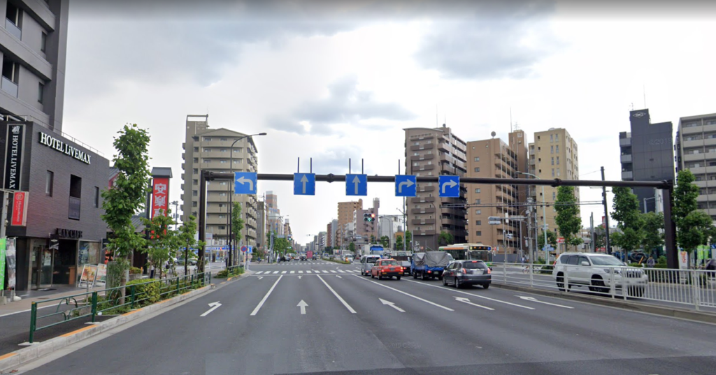 東京都江戸川区_多車線
