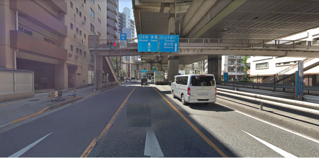 赤羽駅_多車線_国道17号