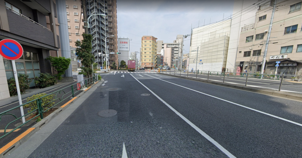 東京都荒川区_多車線