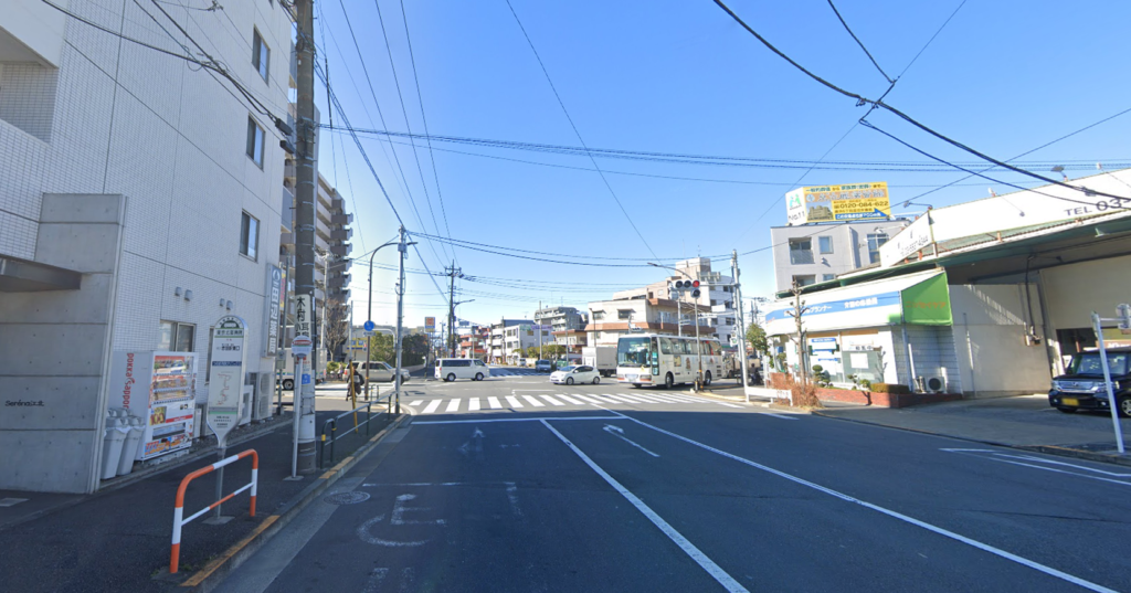 東京都足立区_右左折
