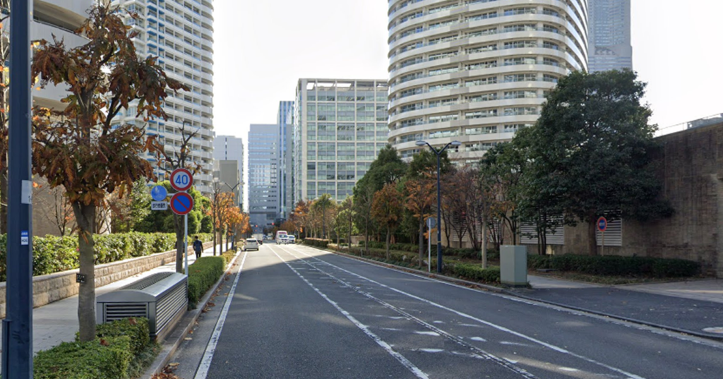 神奈川県横浜市神奈川区_直進