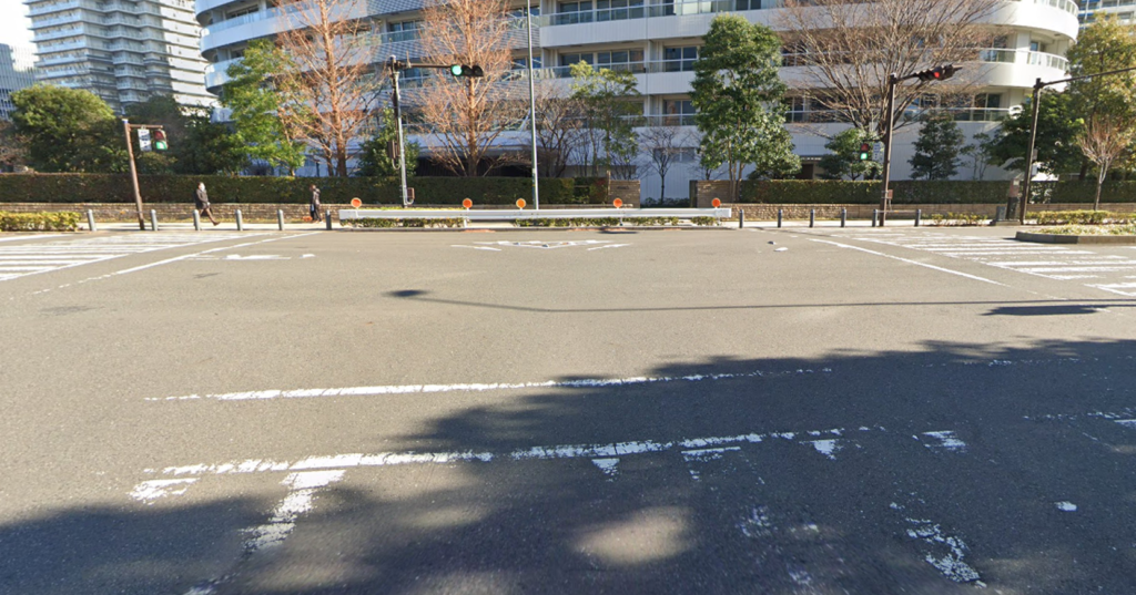 神奈川県横浜市中区_右左折