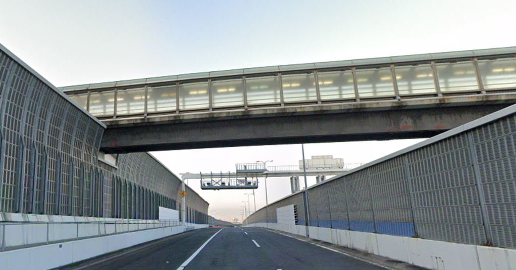 神奈川県横浜市金沢区_高速
