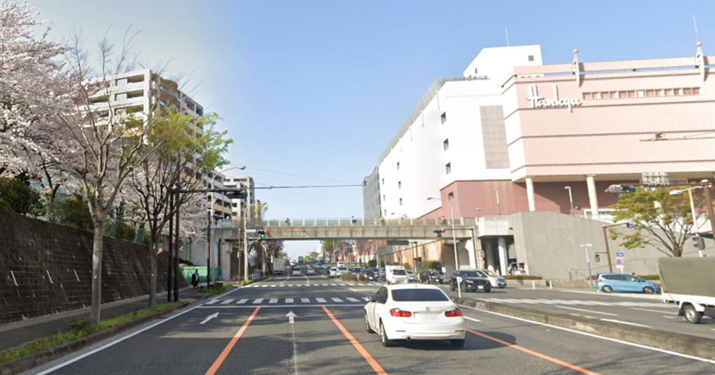 神奈川県横浜市都筑区_多車線